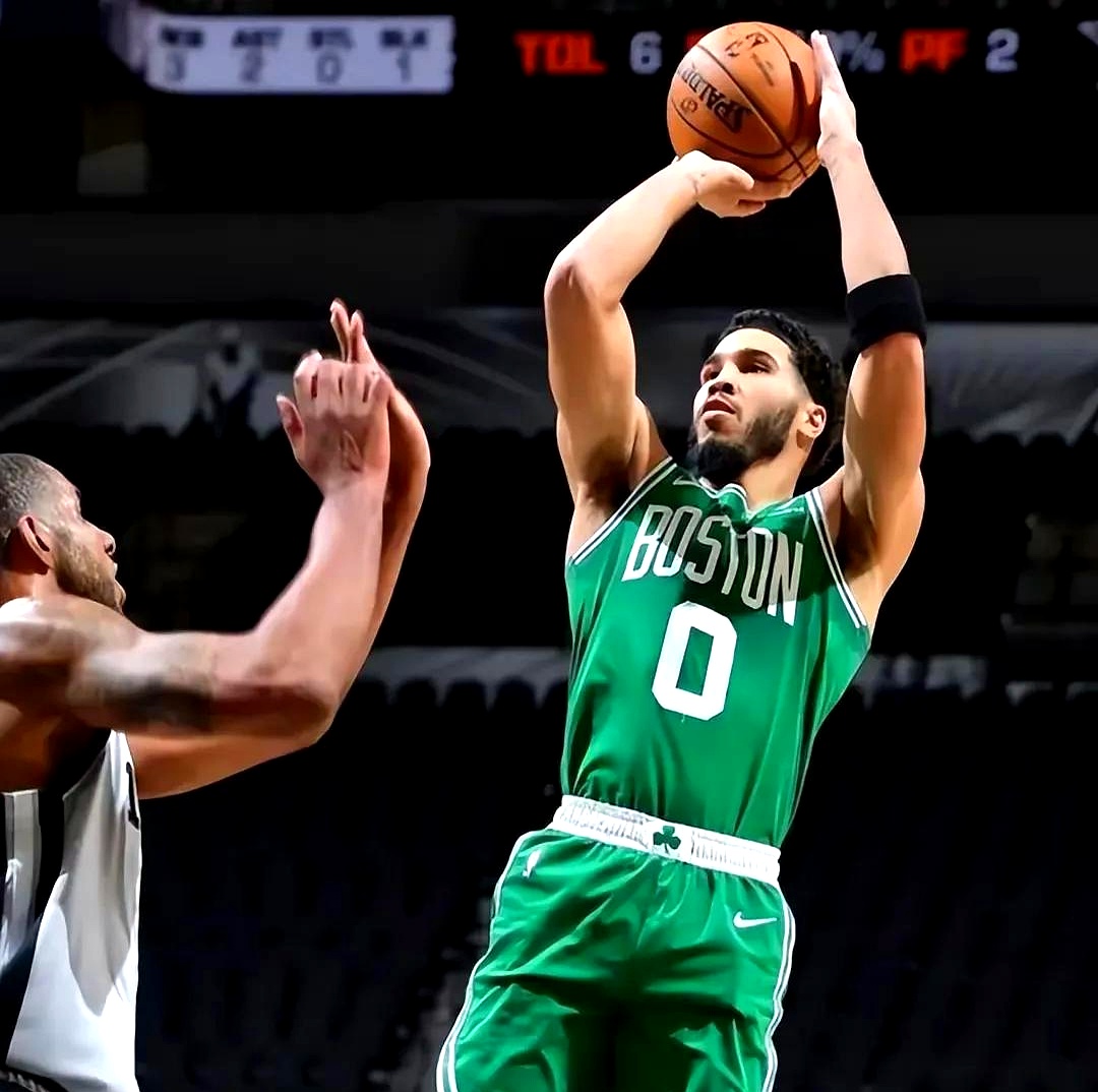 太狠了！清晨印第安纳步行者备战社区盾波士顿凯尔特人内部沟通备战NBA常规赛，罗马伤情更新备战NBA常规赛